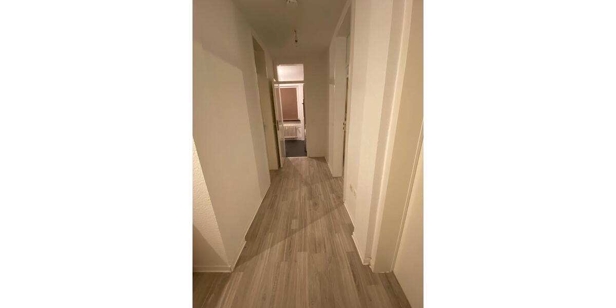 Etagenwohnung Werdohl - 2 Zimmer, 74 m&sup2;, 692&euro; | Angebot:25474566