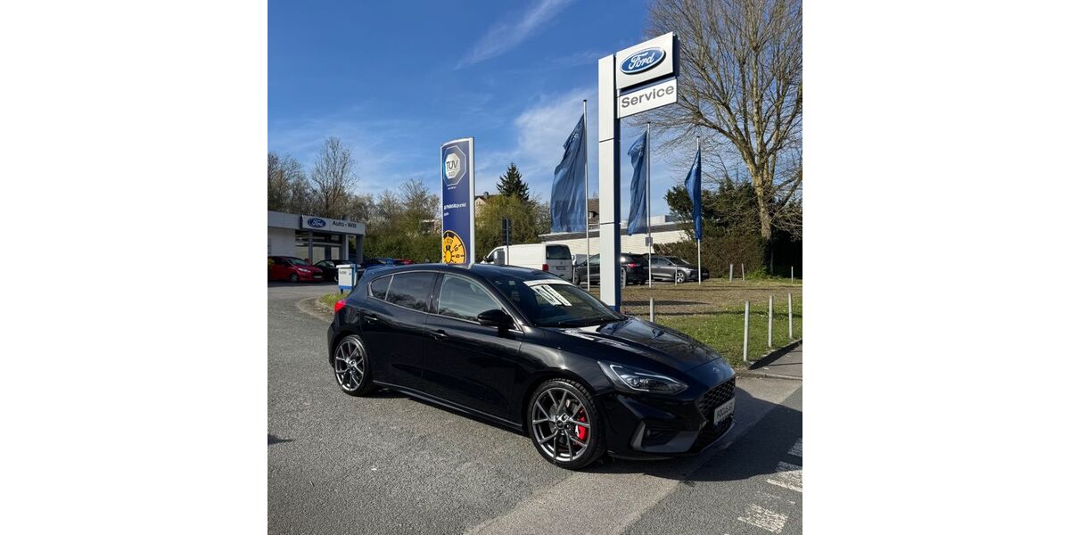 Ford Focus 23.020 km 24.987 &euro; Iserlohn 58636
