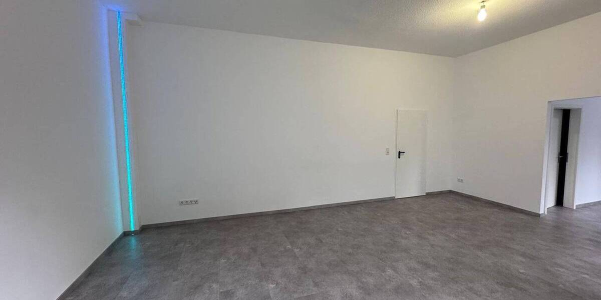 Gewerbeobjekt Halver - 1 Zimmer, 50 m&sup2;, 400&euro; | Angebot:26714298