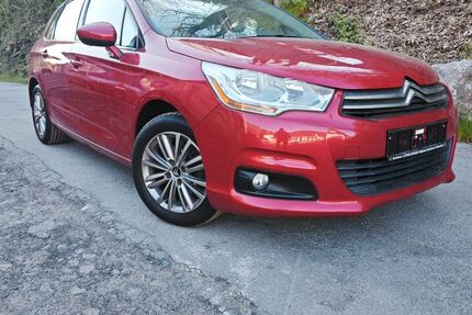 Citroen C4 171.000 km 2.699 &euro; Hagen 58135