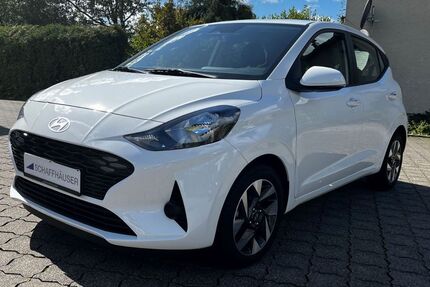Hyundai i10 9.900 km 16.890 &euro; Bergneustadt 51702