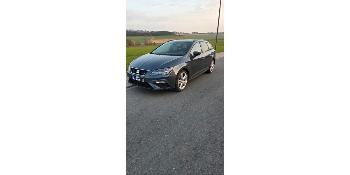 Seat Leon 79.000 km 20.500 &euro; Balve 58802
