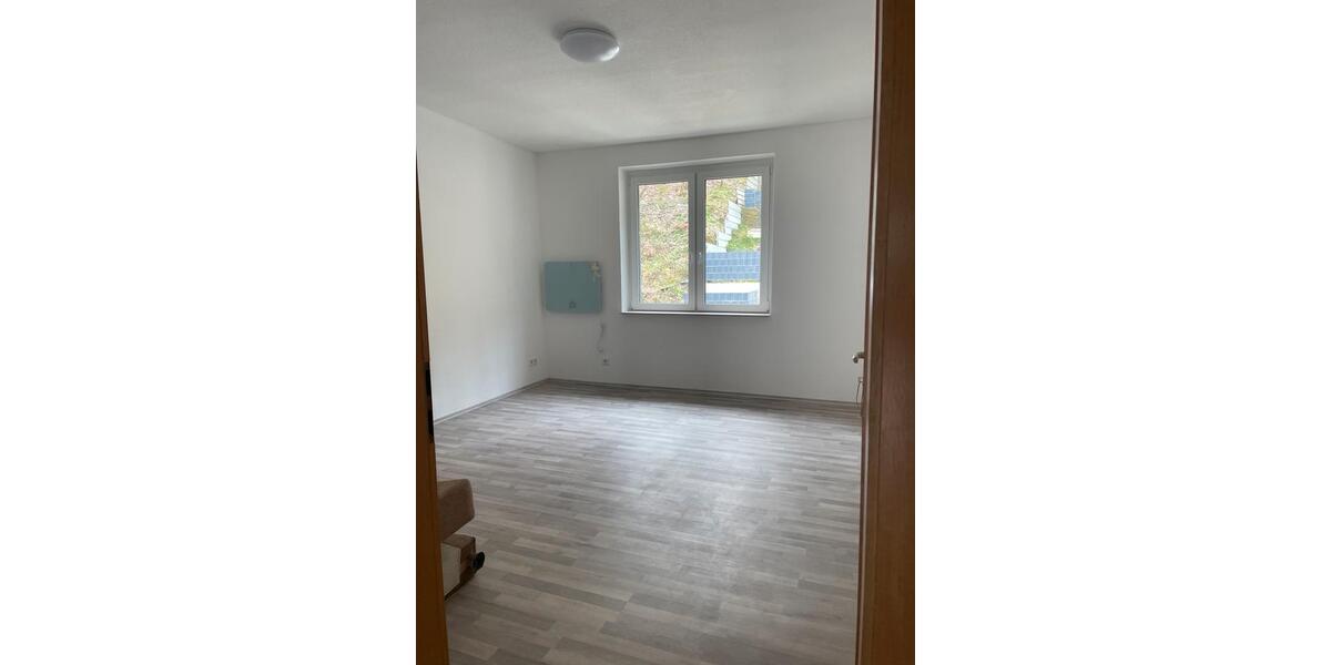 Etagenwohnung Altena - 2.5 Zimmer, 65 m&sup2;, 400&euro; | Angebot:25964964