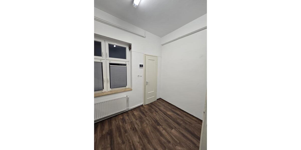 Gewerbeobjekt Gummersbach Berstig Süd - 440&euro; | Angebot:25854169