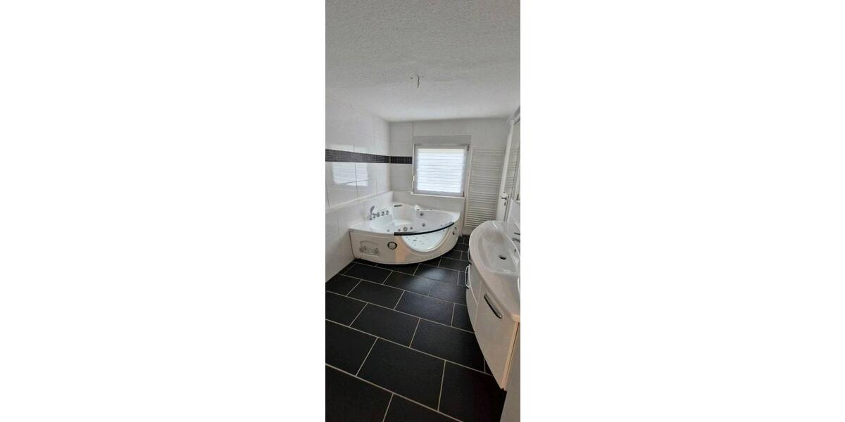 Reihenhaus Lüdenscheid Staberg - 5 Zimmer, 90 m&sup2;, 220.000&euro; | Angebot:26778747