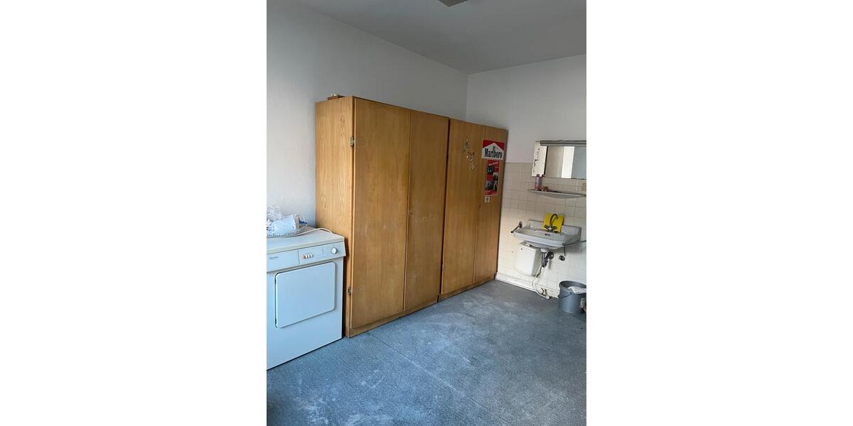 Etagenwohnung Altena - 8 Zimmer, 160 m&sup2;, 900&euro; | Angebot:25988609