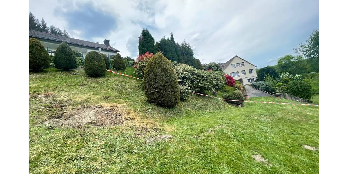 Grundstück Neuenrade - 100.000&euro; | Angebot:25703422