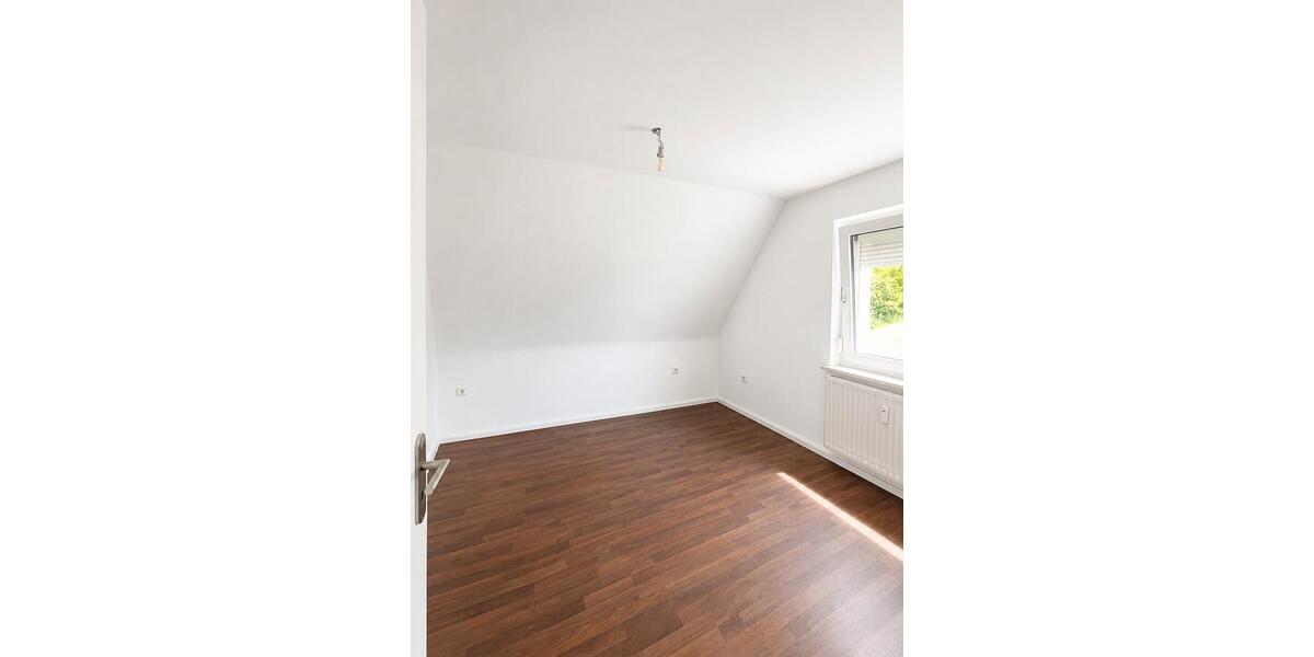 Dachgeschoßwohnung Hagen Hagen-Mitte - 2 Zimmer, 35 m&sup2;, 330&euro; | Angebot:26690796