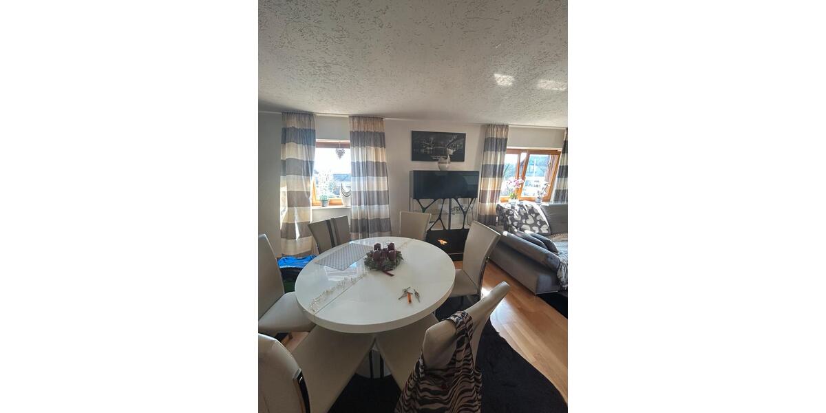 Etagenwohnung Attendorn - 3 Zimmer, 90 m&sup2;, 800&euro; | Angebot:25840810