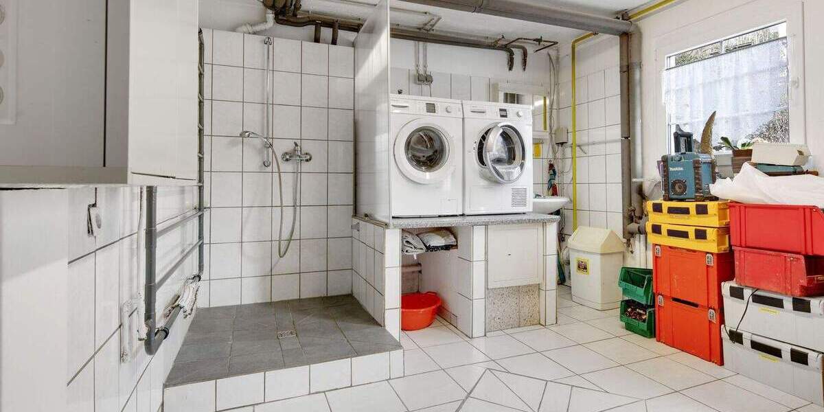 Einfamilienhaus Gummersbach Bredenbruch - 4 Zimmer, 150 m&sup2;, 440.000&euro; | Angebot:25694656