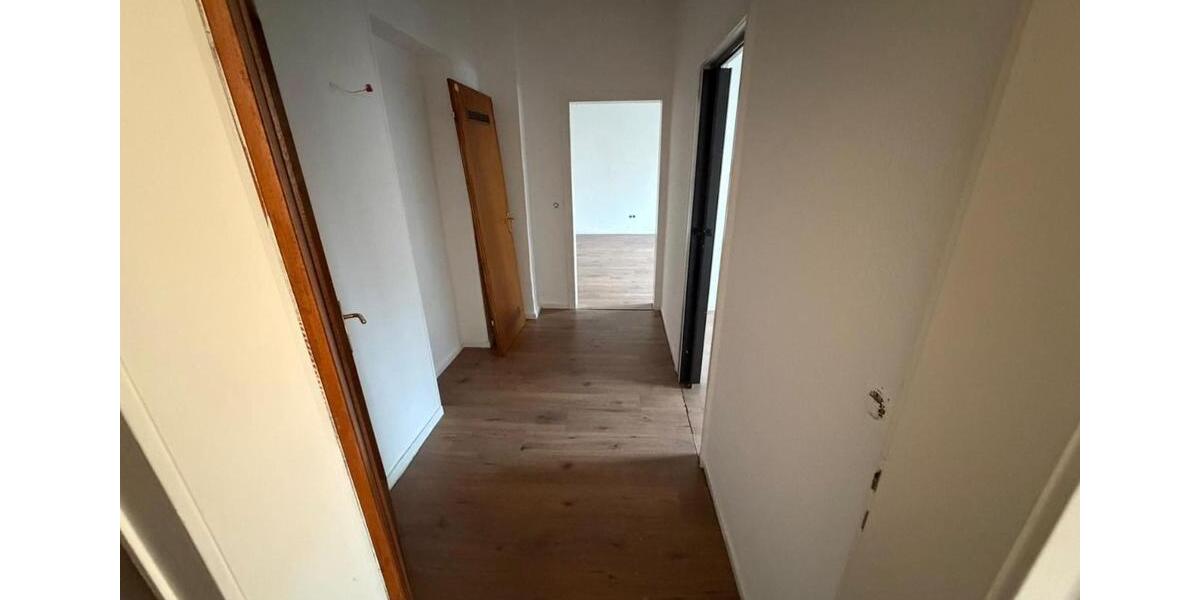 Erdgeschoßwohnung Hagen - 3 Zimmer, 76 m&sup2;, 580&euro; | Angebot:26462502