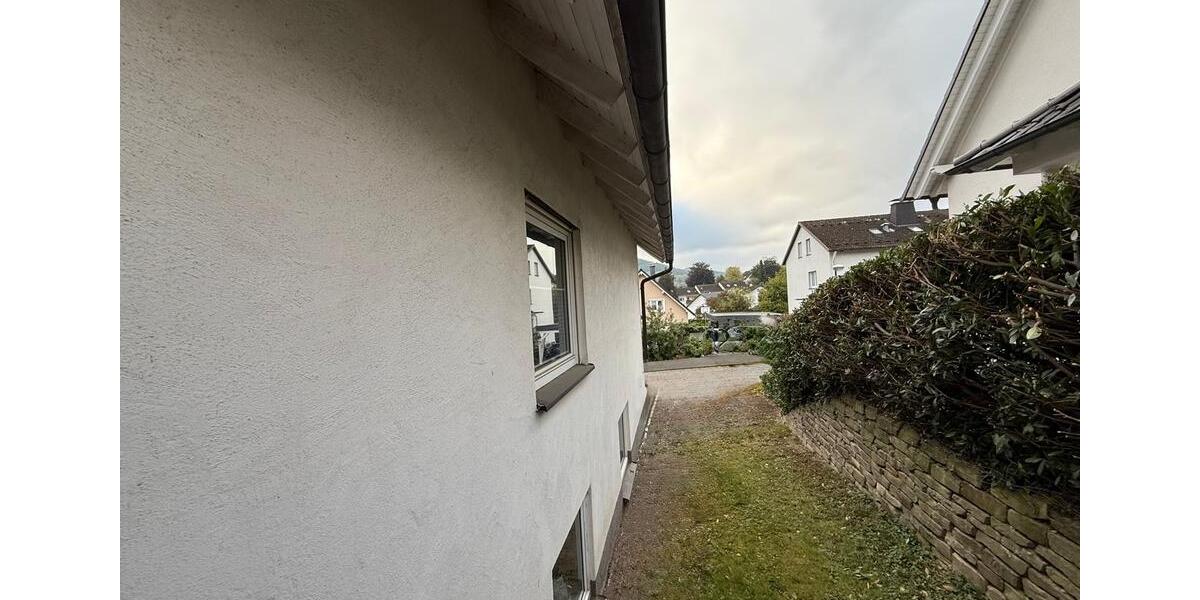 Einfamilienhaus Sundern (Sauerland) - 335.000&euro; | Angebot:25892800