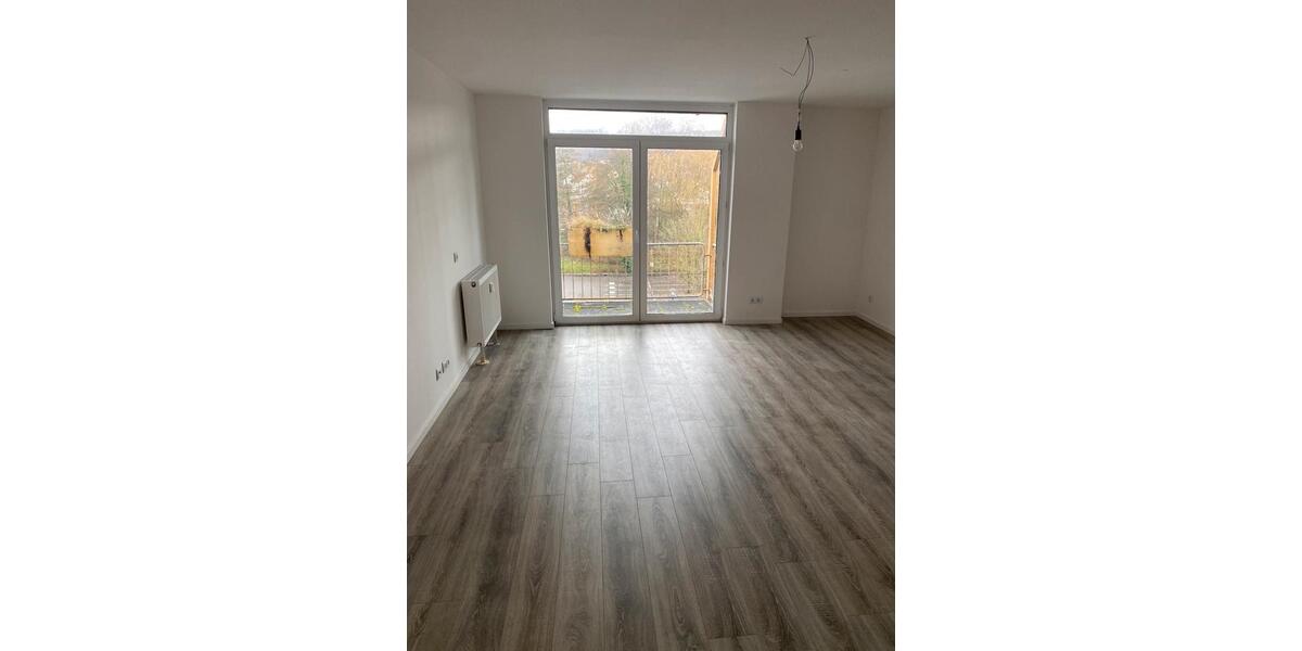 Etagenwohnung Bergneustadt - 2 Zimmer, 70 m&sup2;, 750&euro; | Angebot:26378943
