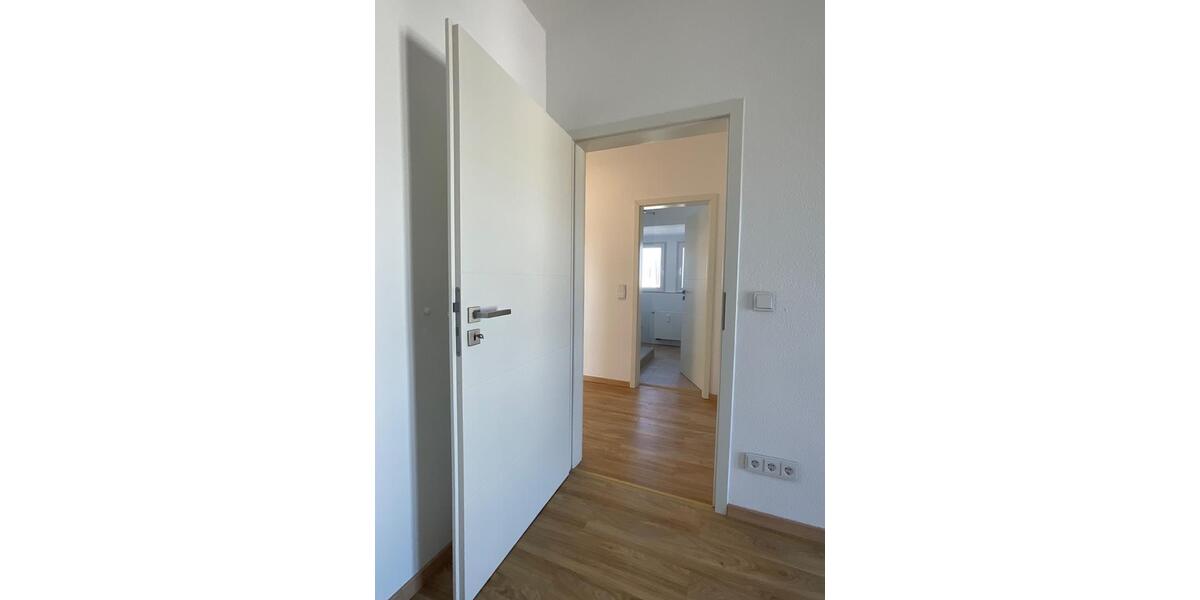 Dachgeschoßwohnung Lüdenscheid Othlinghausen - 2.5 Zimmer, 70 m&sup2;, 730&euro; | Angebot:26091592