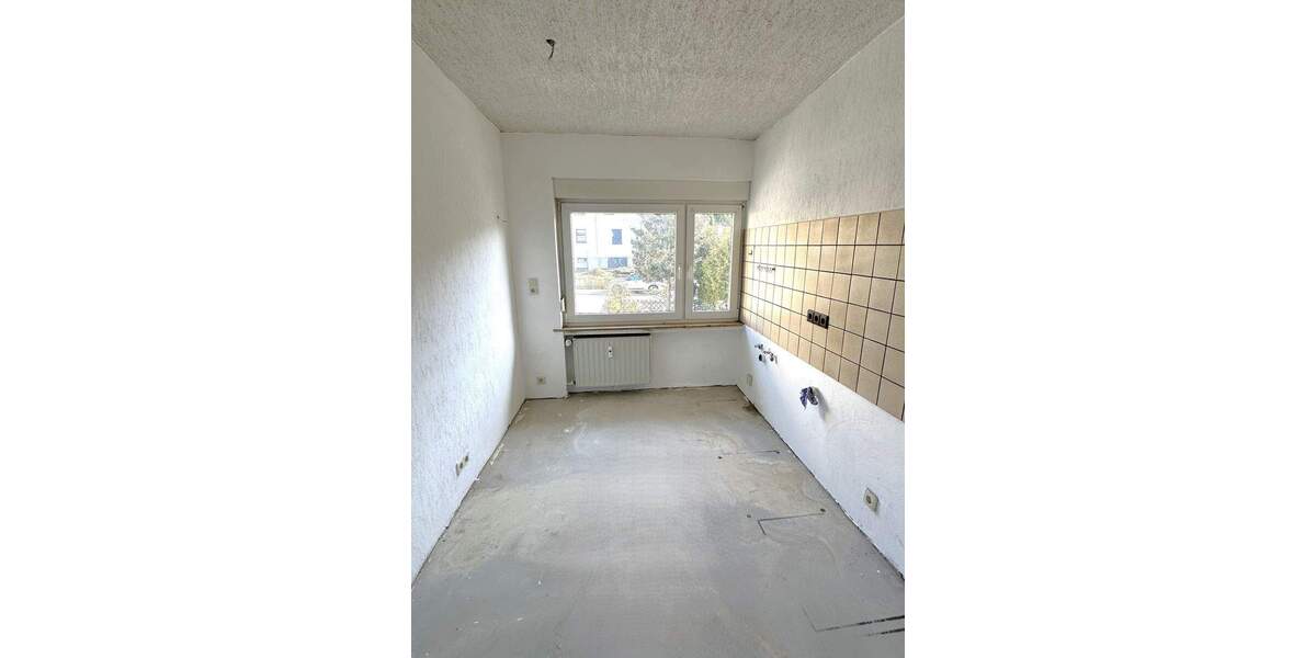 Mehrfamilienhaus, Wohnhaus Breckerfeld Zurstraße - 9 Zimmer, 223 m&sup2;, 199.700&euro; | Angebot:25744122