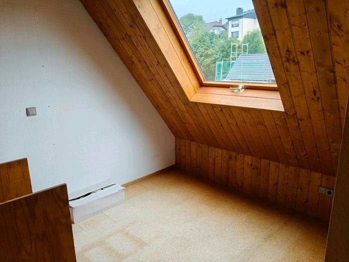 Doppelhaushälfte Lüdenscheid - 5 Zimmer, 183 m&sup2;, 279.000&euro; | Angebot:26891930