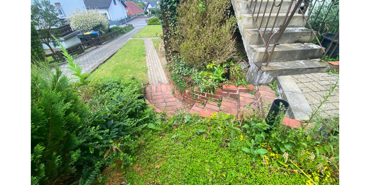 Einfamilienhaus Balve - 6 Zimmer, 137 m&sup2;, 146.000&euro; | Angebot:26018015