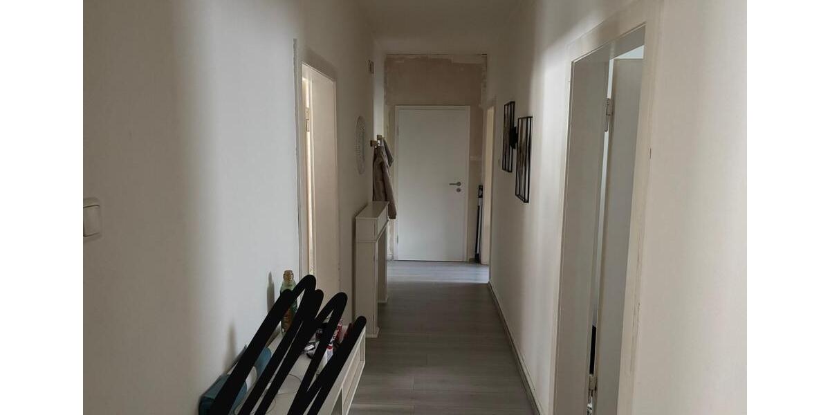 Etagenwohnung Finnentrop - 5 Zimmer, 104 m&sup2;, 600&euro; | Angebot:26001877