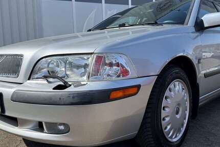 Volvo V40 117.474 km 3.980 &euro; Hagen 58135