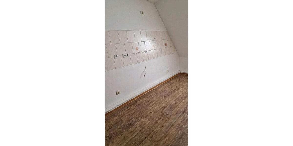 Dachgeschoßwohnung Lüdenscheid Othlinghausen - 1.5 Zimmer, 38 m&sup2;, 320&euro; | Angebot:26551135