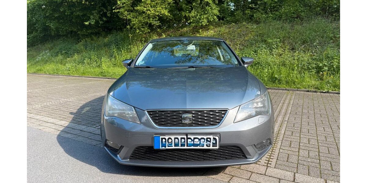 Seat Leon 204.450 km 3.990 &euro; Schwerte 58239