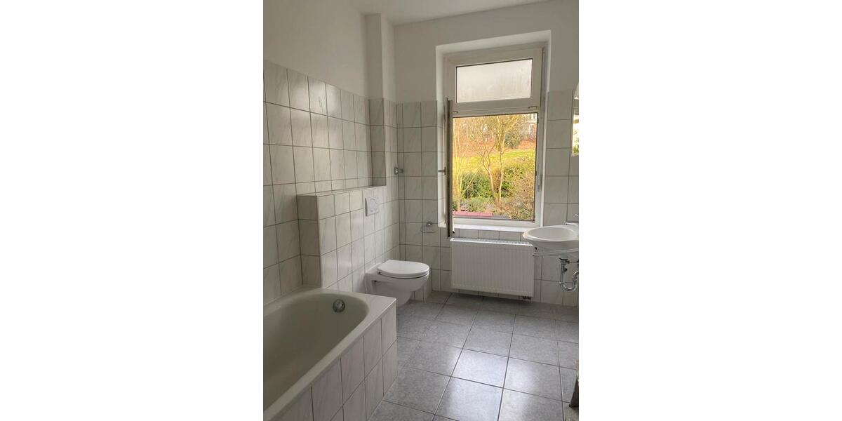Etagenwohnung Lüdenscheid Staberg - 3 Zimmer, 76 m&sup2;, 650&euro; | Angebot:27602079