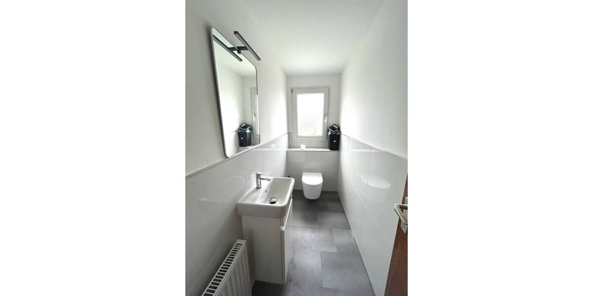 Etagenwohnung Gummersbach Niederseßmar - 4 Zimmer, 100 m&sup2;, 800&euro; | Angebot:26824462