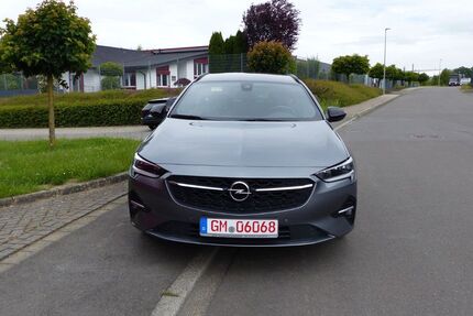 Opel Insignia 150.000 km 9.900 &euro; Bergneustadt 51702