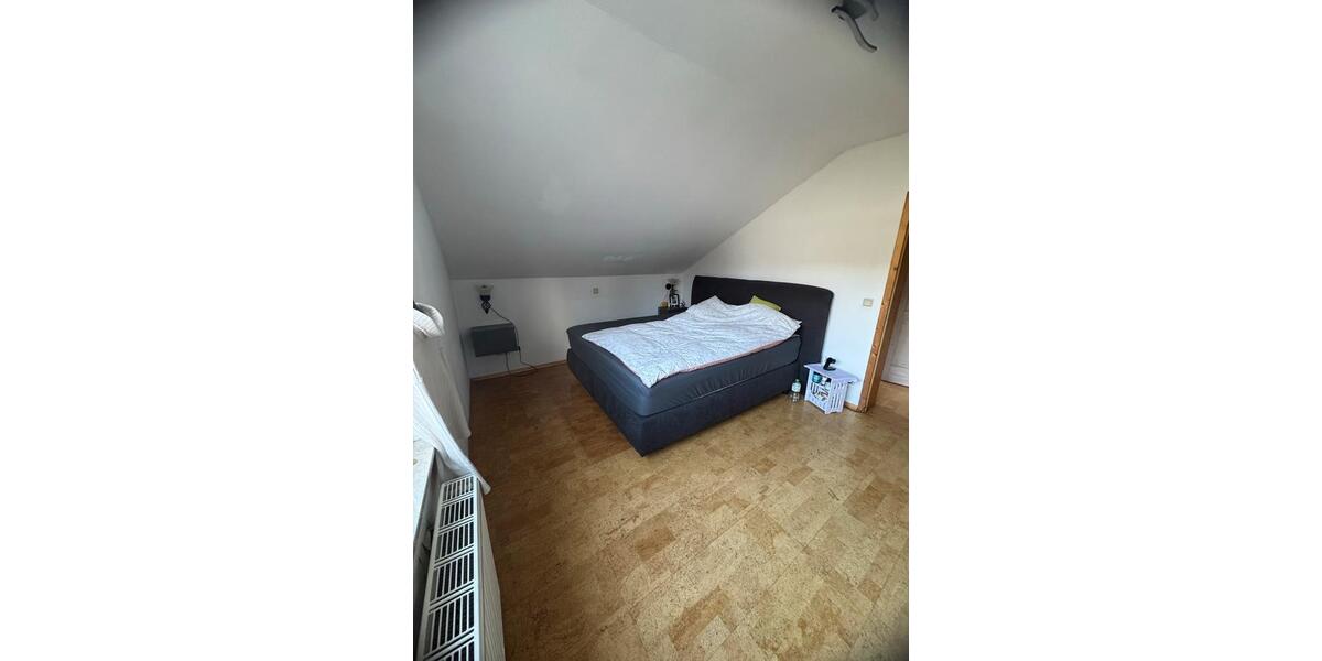 Reihenhaus Sundern (Sauerland) - 5 Zimmer, 150 m&sup2;, 1.189&euro; | Angebot:25840038