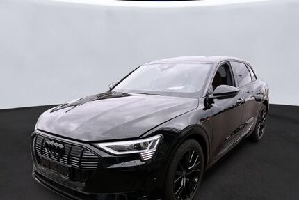 Audi e-tron 32.893 km 31.890 &euro; Hagen 58091