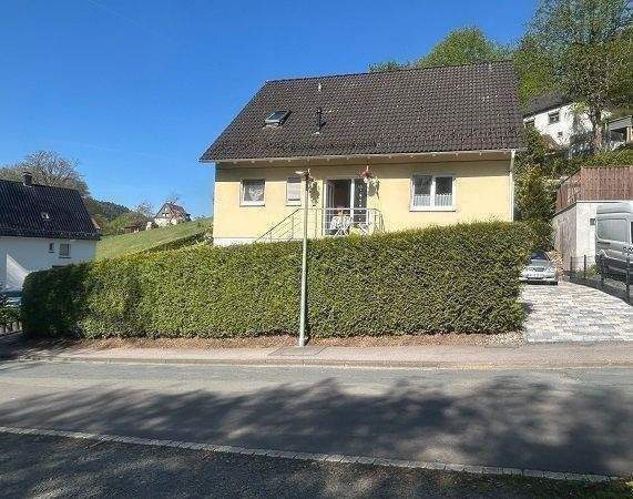 Mehrfamilienhaus, Wohnhaus Lüdenscheid Rathmecke - 435.000&euro; | Angebot:25660827