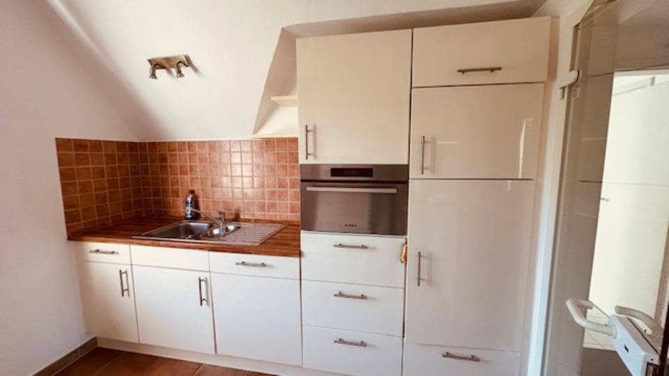 Etagenwohnung Halver - 3 Zimmer, 117 m&sup2;, 900&euro; | Angebot:23226715