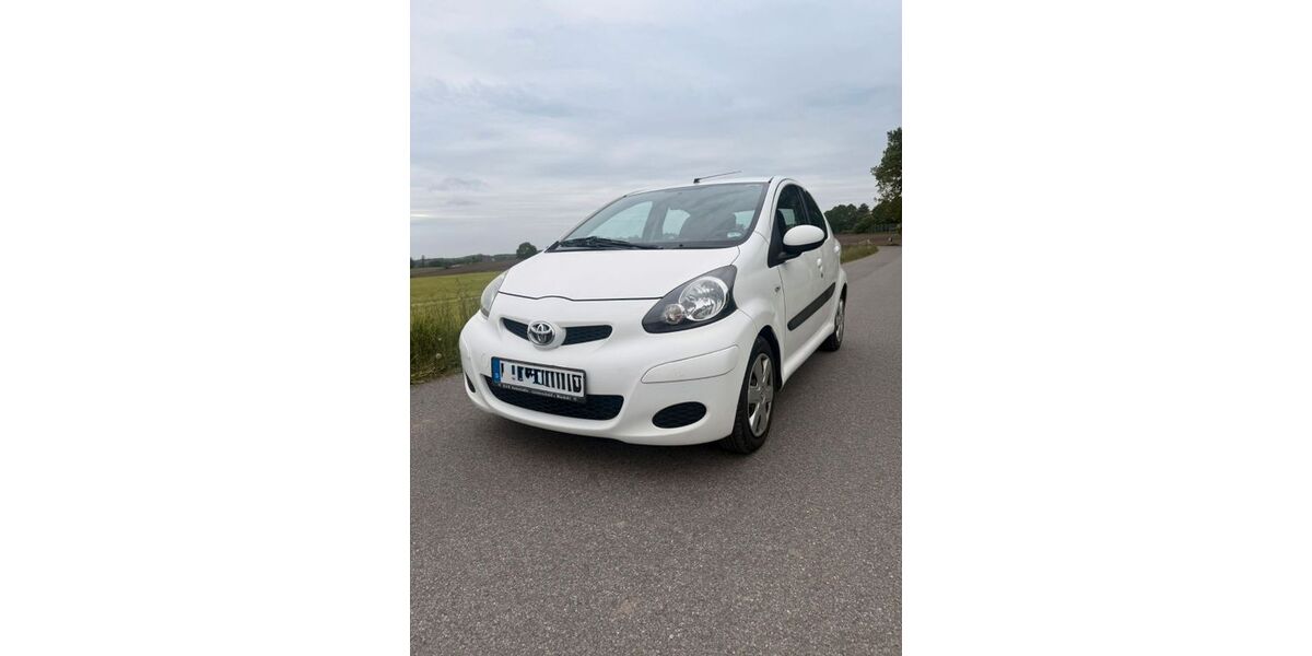 Toyota Aygo (X) 125.000 km 4.500 &euro; Ennepetal 58256
