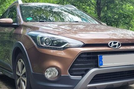 Hyundai i20 87.600 km 12.000 &euro; Halver 58553