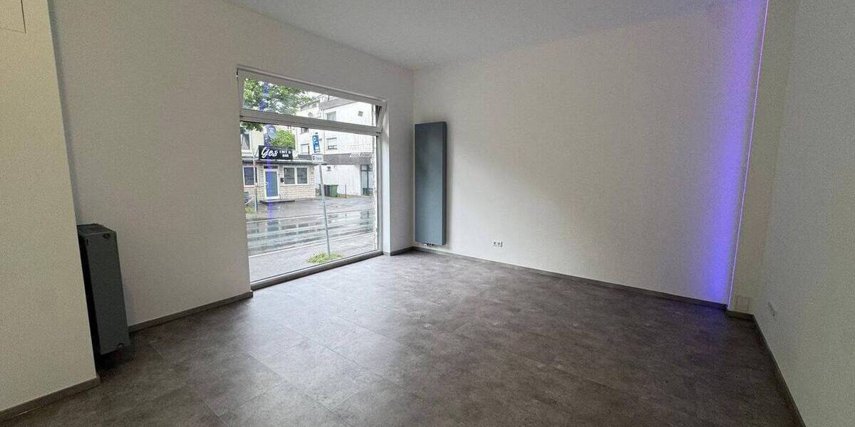 Gewerbeobjekt Halver - 1 Zimmer, 50 m&sup2;, 400&euro; | Angebot:26714298