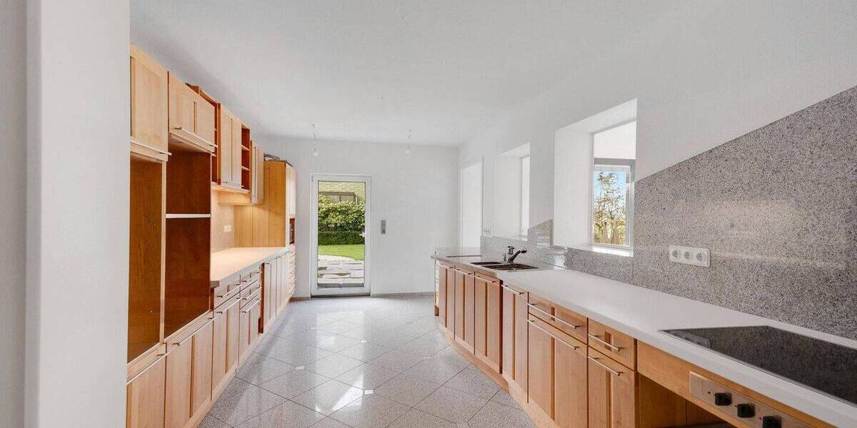 Einfamilienhaus Halver - 1 Zimmer, 385 m&sup2;, 930.000&euro; | Angebot:26008369