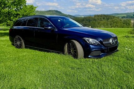 Mercedes-Benz C 250 204.000 km 15.900 &euro; Balve 58802