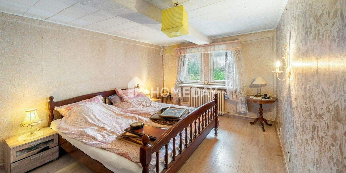 Reihenmittelhaus Gummersbach Hesselbach - 5 Zimmer, 100 m&sup2;, 79.000&euro; | Angebot:25697576