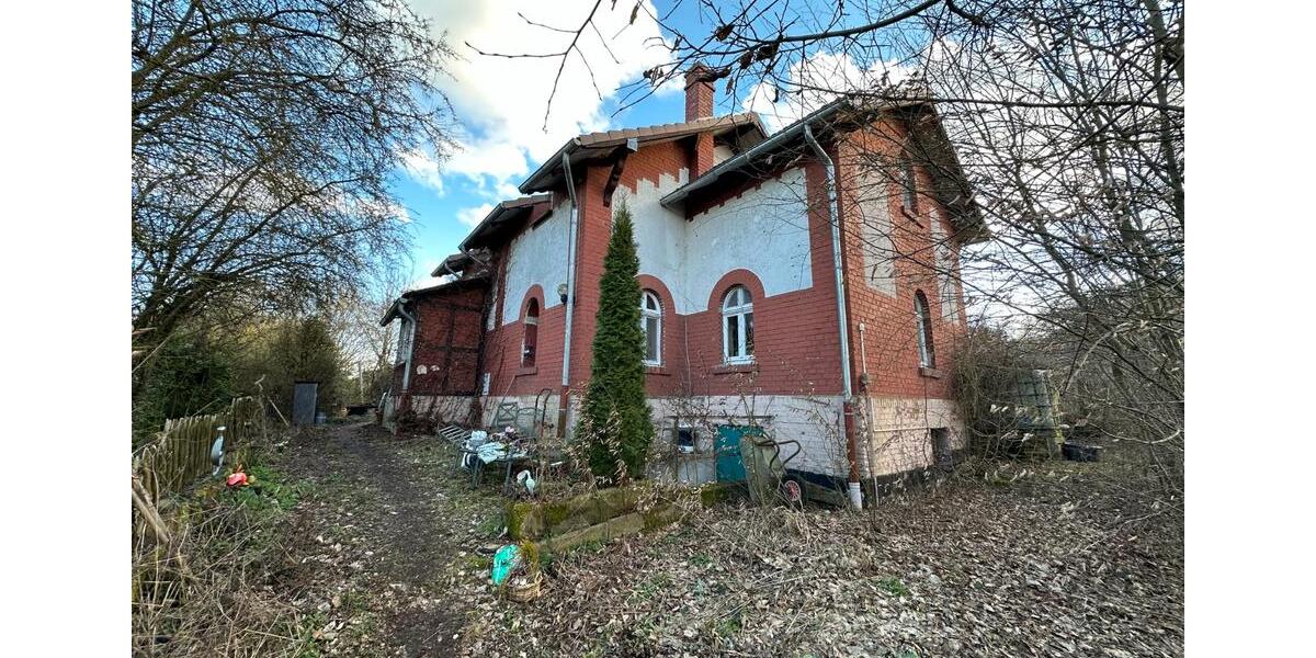 Einfamilienhaus Meinerzhagen - 6 Zimmer, 100 m&sup2;, 119.000&euro; | Angebot:26033622