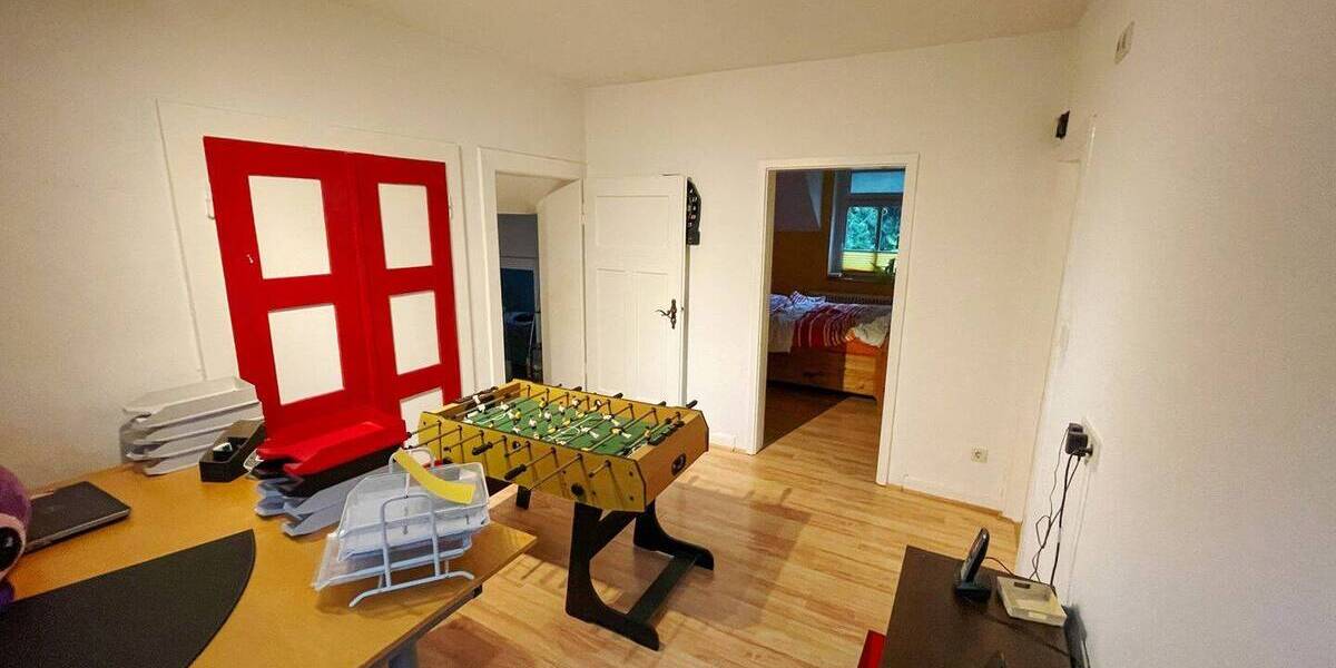 Einfamilienhaus Engelskirchen Ründeroth - 7 Zimmer, 159 m&sup2;, 325.000&euro; | Angebot:25738111