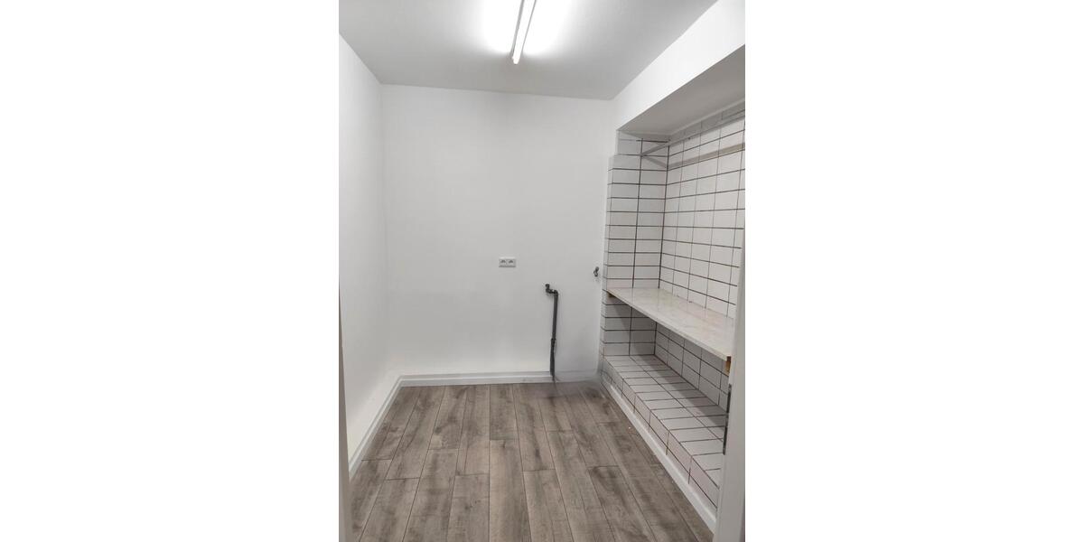 Erdgeschoßwohnung Herdecke - 5.5 Zimmer, 130 m&sup2;, 1.350&euro; | Angebot:26664031