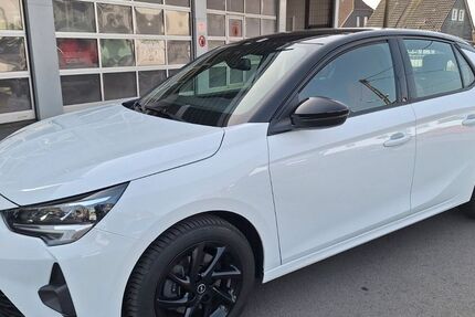 Opel Corsa 29.500 km 14.830 &euro; Gummersbach 51647