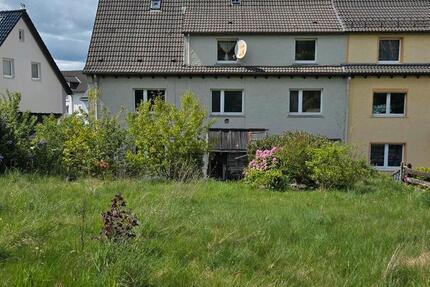 Haus Lüdenscheid Staberg - 10 Zimmer, 265 m&sup2;, 315.000&euro; | Angebot:26604000
