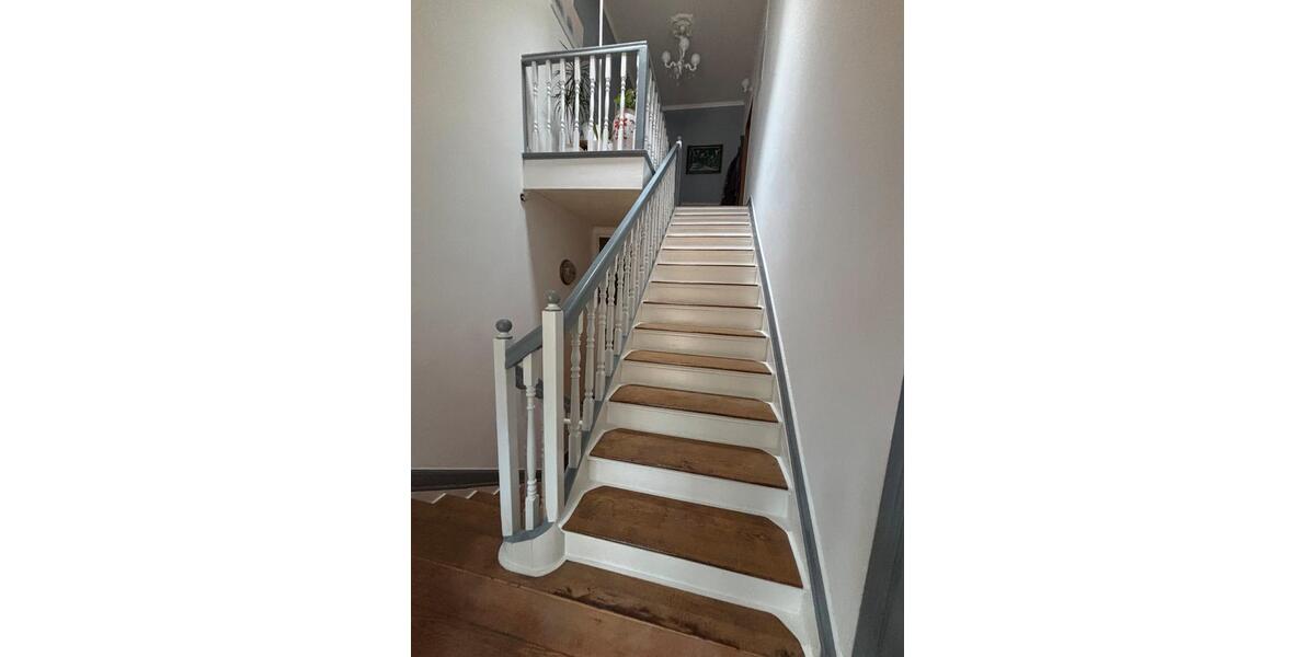 Einfamilienhaus Altena - 10 Zimmer, 272 m&sup2;, 349.000&euro; | Angebot:23673792