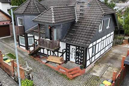 Haus Herscheid - 7 Zimmer, 230 m&sup2;, 449.000&euro; | Angebot:25454236