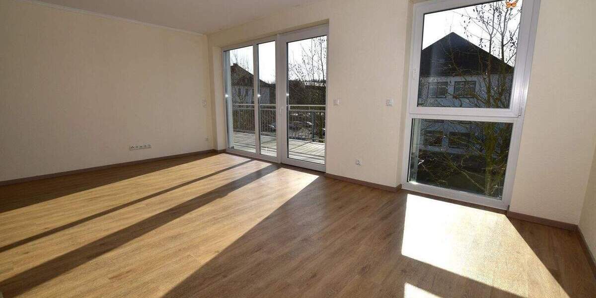 Etagenwohnung Hemer - 2 Zimmer, 83 m&sup2;, 995&euro; | Angebot:25729881