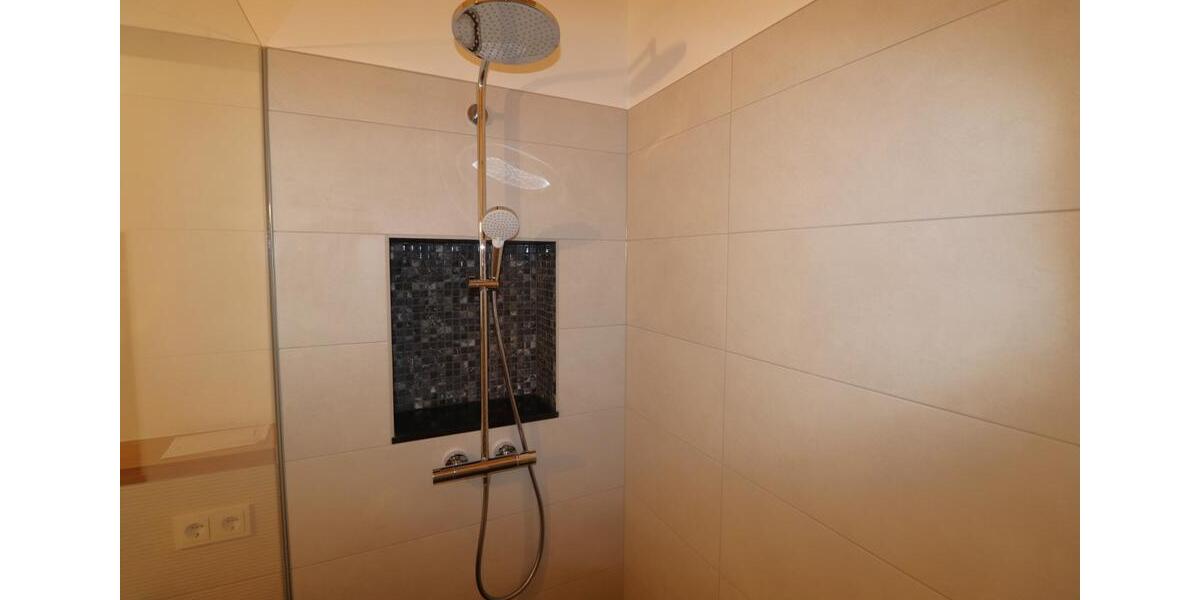 Maisonettenwohnung Hagen Dahl - 4 Zimmer, 210 m&sup2;, 1.800&euro; | Angebot:25904863