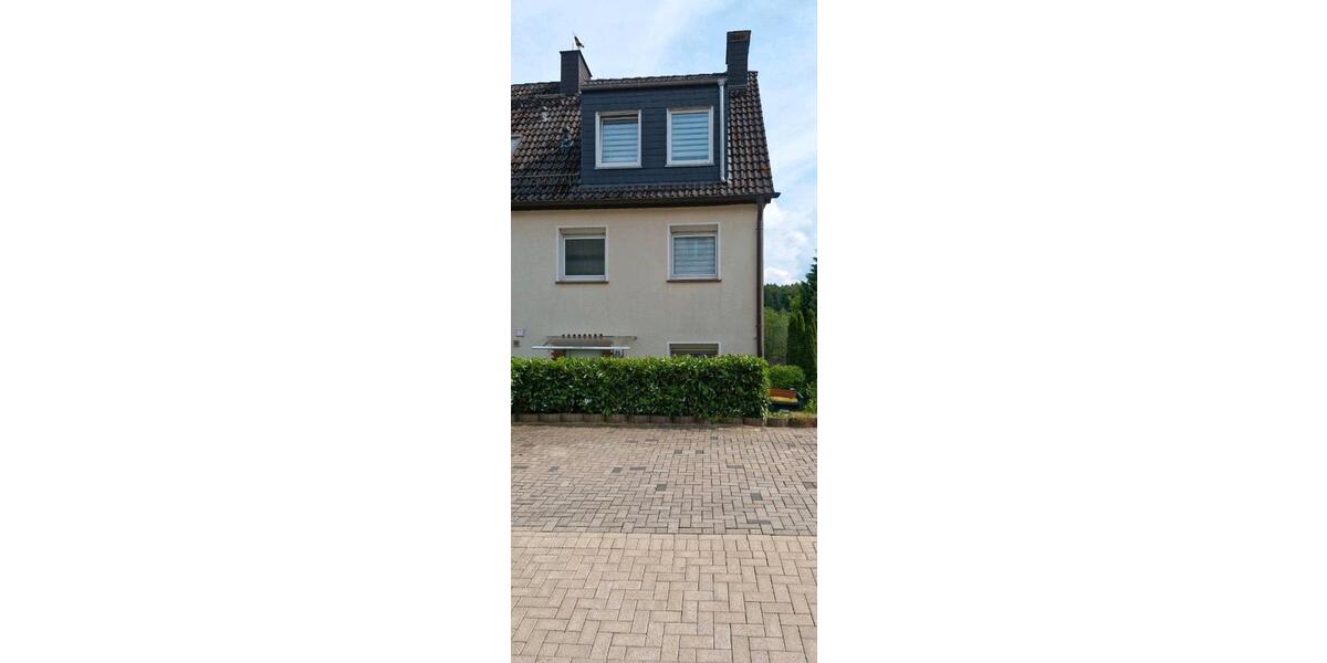 Reihenhaus Lüdenscheid Staberg - 5 Zimmer, 90 m&sup2;, 220.000&euro; | Angebot:26778747