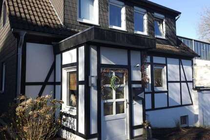 Haus Gevelsberg Schnellmark - 3 Zimmer, 80 m&sup2;, 560&euro; | Angebot:25394962