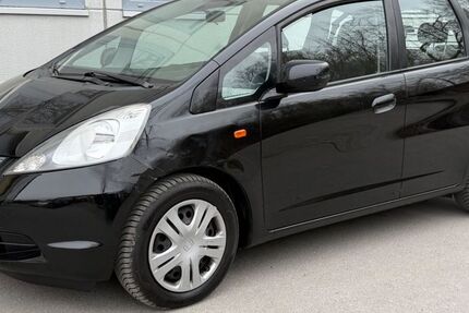 Honda Jazz 127.000 km 3.790 &euro; Schwerte 58239